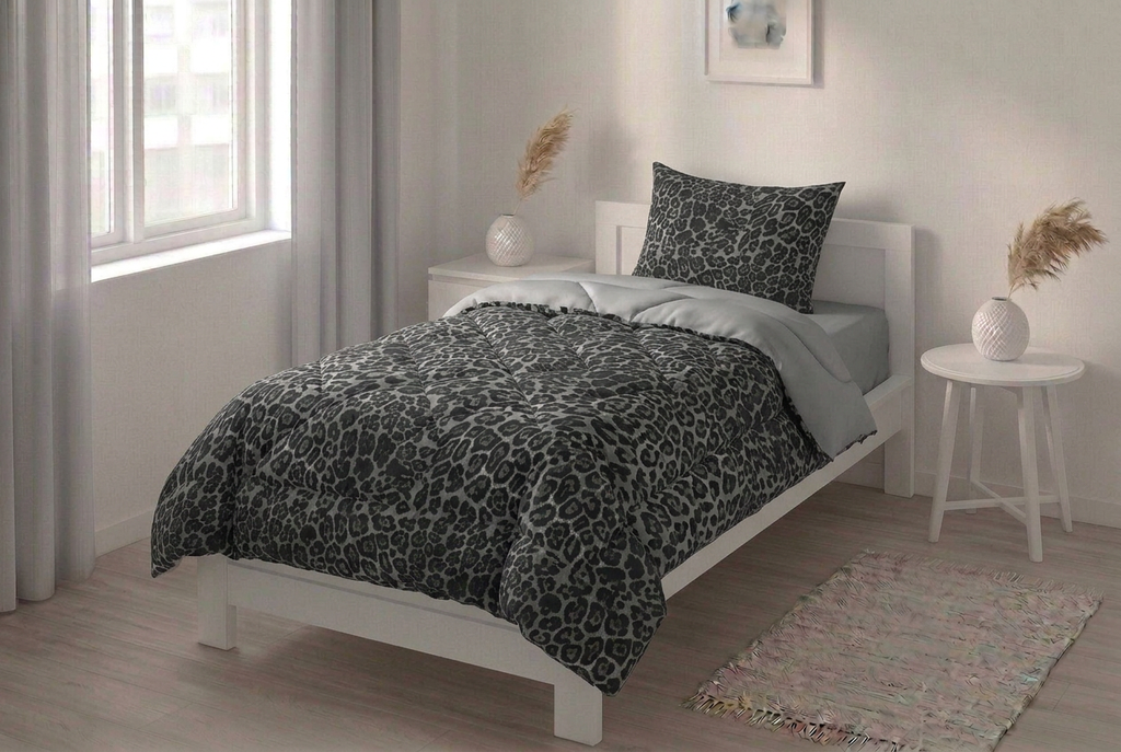 Couette léopard revers gris clair